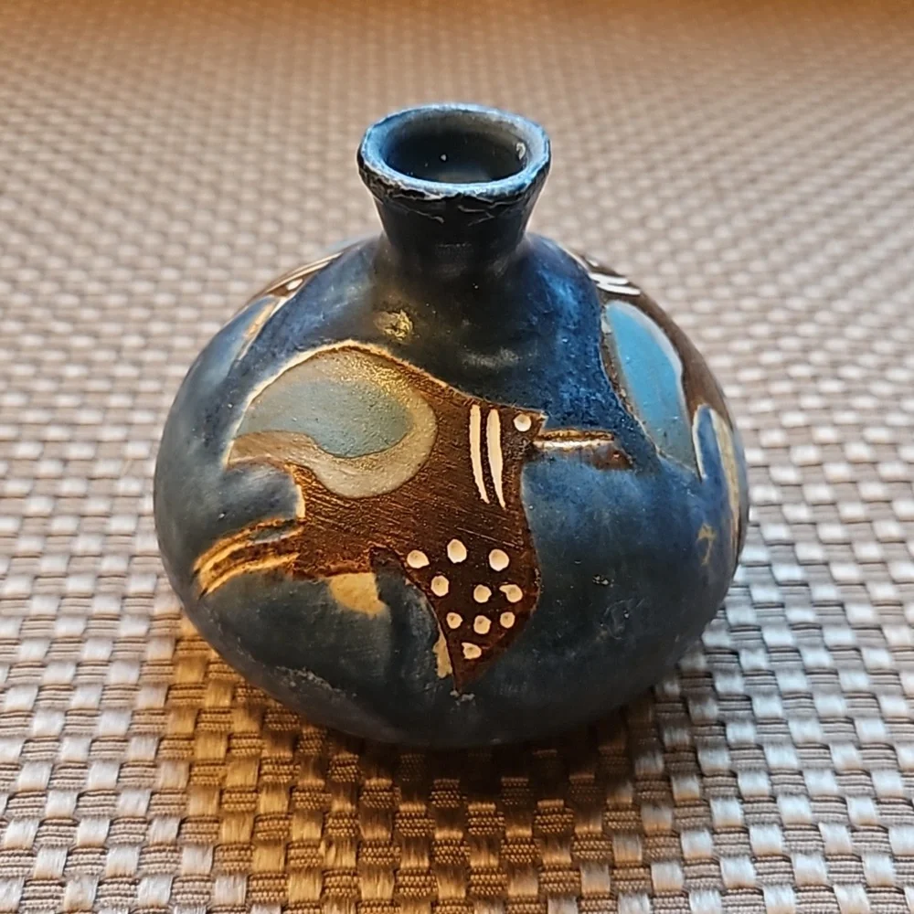 Vintage Hungary Stoneware Vase Three Birds Handmade Small - Picture 3 of 5